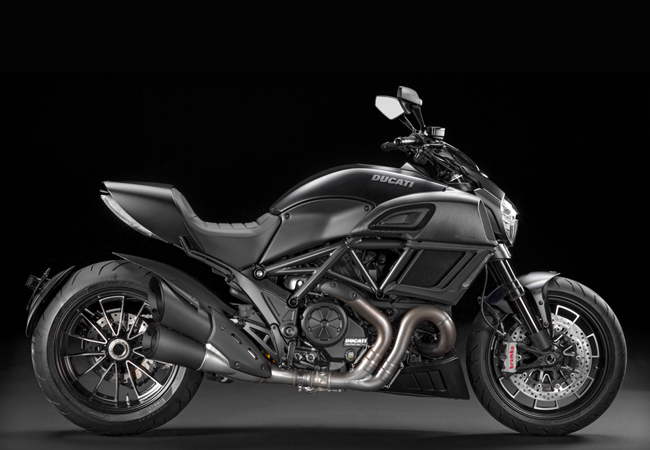 ducati diavel 1260 dark stealth