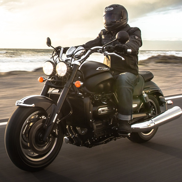triumph rocket cruiser
