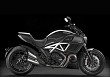 Ducati Diavel Carbon Strar White and Matt Carbon