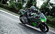 Kawasaki Ninja 300 KRT Edition ABS Riding