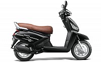 Mahindra Gusto 125 Monarch Black pictures