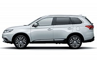 Mitsubishi Outlander White Solid pictures