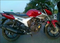 Yamaha SZ R Picture pictures