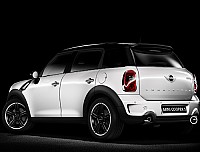 Mini Cooper Countryman D High pictures