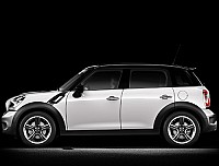 Mini Cooper Countryman D High Picture pictures