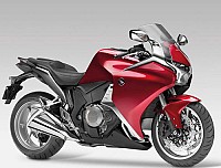 Honda VFR 1200F Candy promenince Red pictures