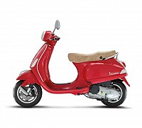 Vespa LX 150 Red pictures