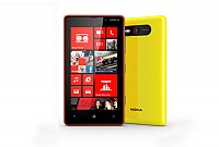 Nokia Lumia 820 pictures