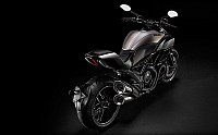 Ducati Diavel Titanium Picture pictures