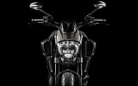 Ducati Diavel Titanium Image pictures