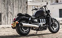 Triumph Rocket III Roadster Picture pictures