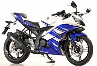 Yamaha YZF R15 Revving Blue pictures