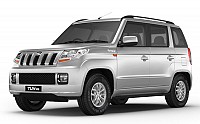Mahindra TUV 300 T6 Photo pictures