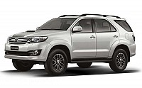 Toyota Fortuner New pictures