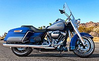 2017 Harley Davidson Road King Two Tone pictures