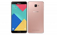 Samsung Galaxy A9 Front And Back pictures