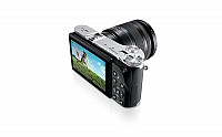 Samsung NX300 Back And Side pictures