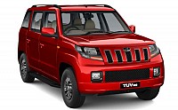 Mahindra TUV 300 T10 AMT Dynamo Red pictures