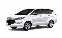 Toyota Innova Crysta 2.7 GX AT Super white pictures