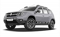 Renault Duster 85PS Diesel RxE Moonlight Silver pictures
