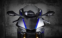 Yamaha YZF R1M Headlight pictures