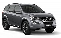 Mahindra XUV500 G AT Moondust Silver pictures