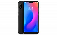 Xiaomi Mi A2 Lite Front and Back pictures