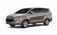 Toyota Innova Crysta 2.4 G Plus MT 8S pictures