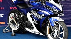Yamaha R25 Special and Limited Edition Rolled Out for Indonesia