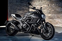 New Version Ducati Diavel Carbon Unveiled After Many Trials