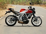 DSK Adjourned the Hyosung GD250N and RT250D, Engrossed with Benelli