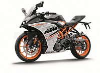 EICMA 2015: KTM Introduces Slipper Clutch and Ride-By-Wire Equipped 2016 KTM RC 390