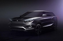 Ssangyong Tivoli XLV Teased Ahead of Geneva Motor Show