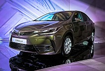 Toyota Corolla Altis Gets a Facelift; India Launch in 2017