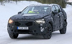 Fully Camouflaged Next-gen Volvo XC60 Spied Testing on Snow Lanes