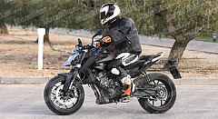 Next-Gen KTM Duke 790 Spotted Performing Tests in Europe