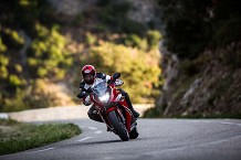 Honda Launches 2017 CBR650F and CB650F in Japan, India Launch Expected by Year End