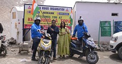 Okinawa Praise, India’s First E-Scooter Conquered Khardung La Pass