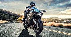 Kawasaki Introduces 2019 Ninja H2, H2 Carbon & H2R, Pricing Starts at INR 34.5 Lakhs