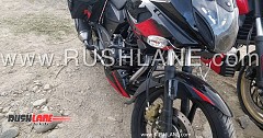 Bajaj Pulsar 220 ABS Reached Dealers before its Launch