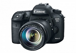Canon EOS 7D Mark II Front and Side