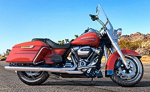 2017 Harley Davidson Road King Custom Color