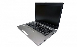 Toshiba Portege Z30t-B Y4301 Front And Side