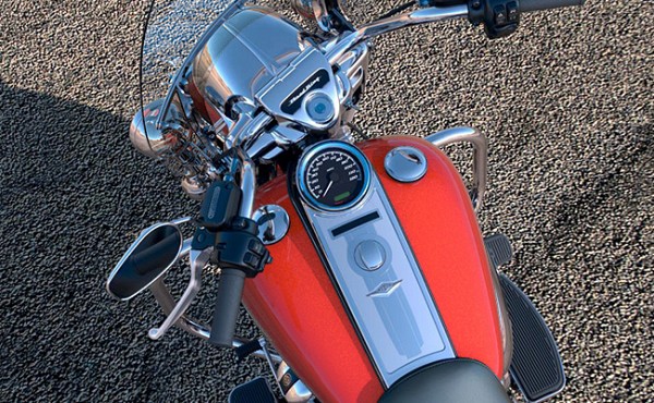 Harley Davidson Road King Custom Color