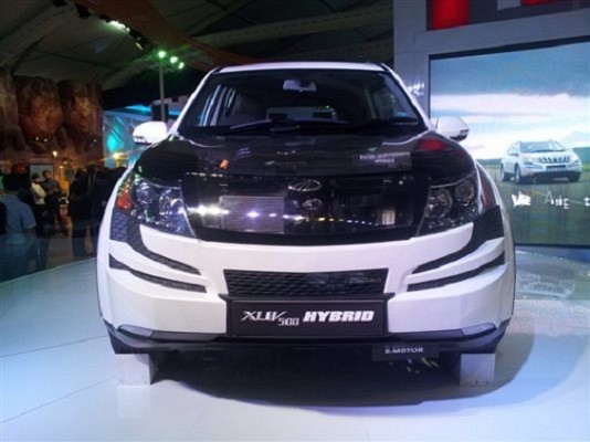 Mahindra XUV500 Hybrid Concept