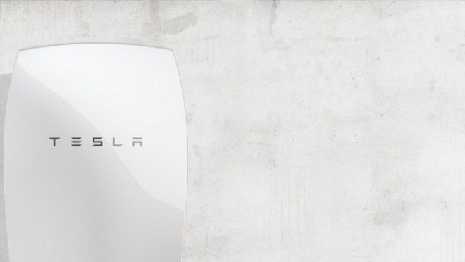 Tesla Wall Mounted Powerwall Battery