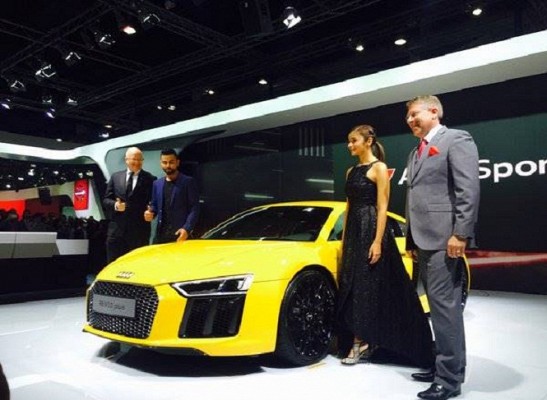 Audi R8V10 Plus Launched at 2016 Auto Expo