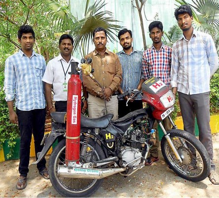 Engineering Students Come Up with a Hydrogen Run Bike