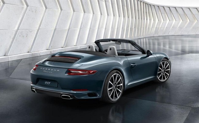 Porsche 911 Carrera Facelift To Launch in India This Month