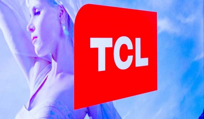 TCL 560 Smartphone: Unlock Your Smartphone With Your Eyes